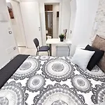 Bed and Breakfast Tra Le Vie Del Borgo Βιέστε