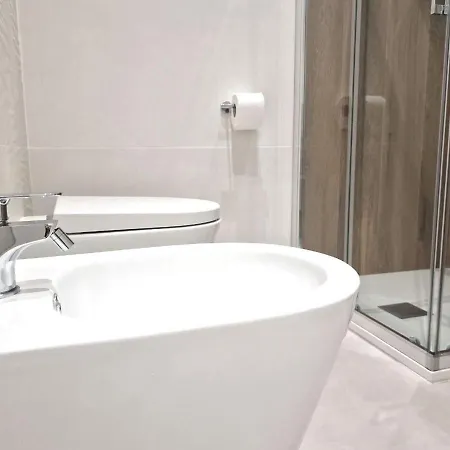 Tra Le Vie Del Borgo