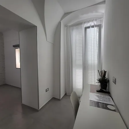 Tra Le Vie Del Borgo Nocleg ze śniadaniem Vieste