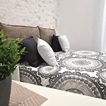 Tra Le Vie Del Borgo Отель типа 