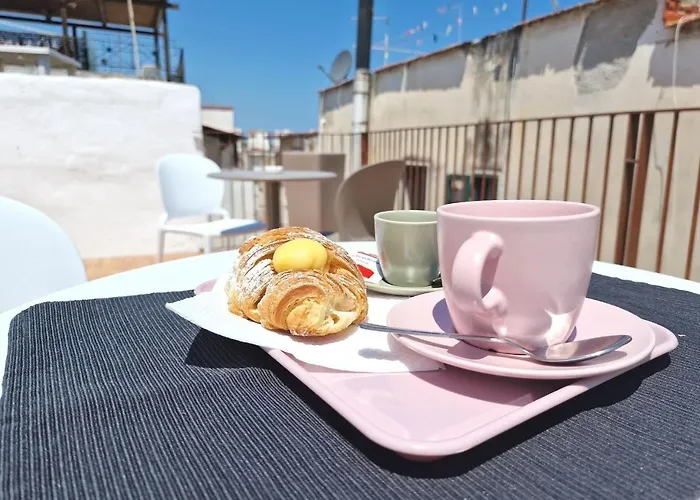 Tra Le Vie Del Borgo Bed & Breakfast Vieste